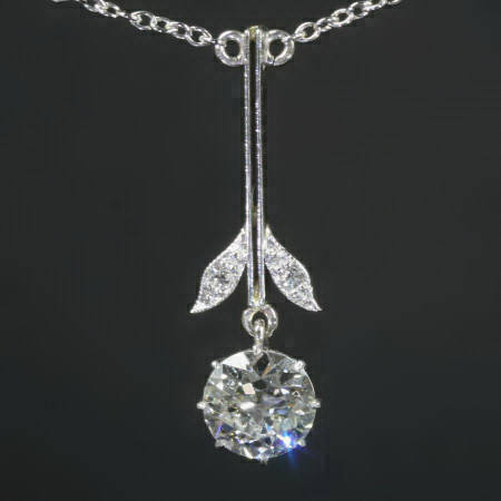 Art Deco diamond Princess necklace dangle pendant